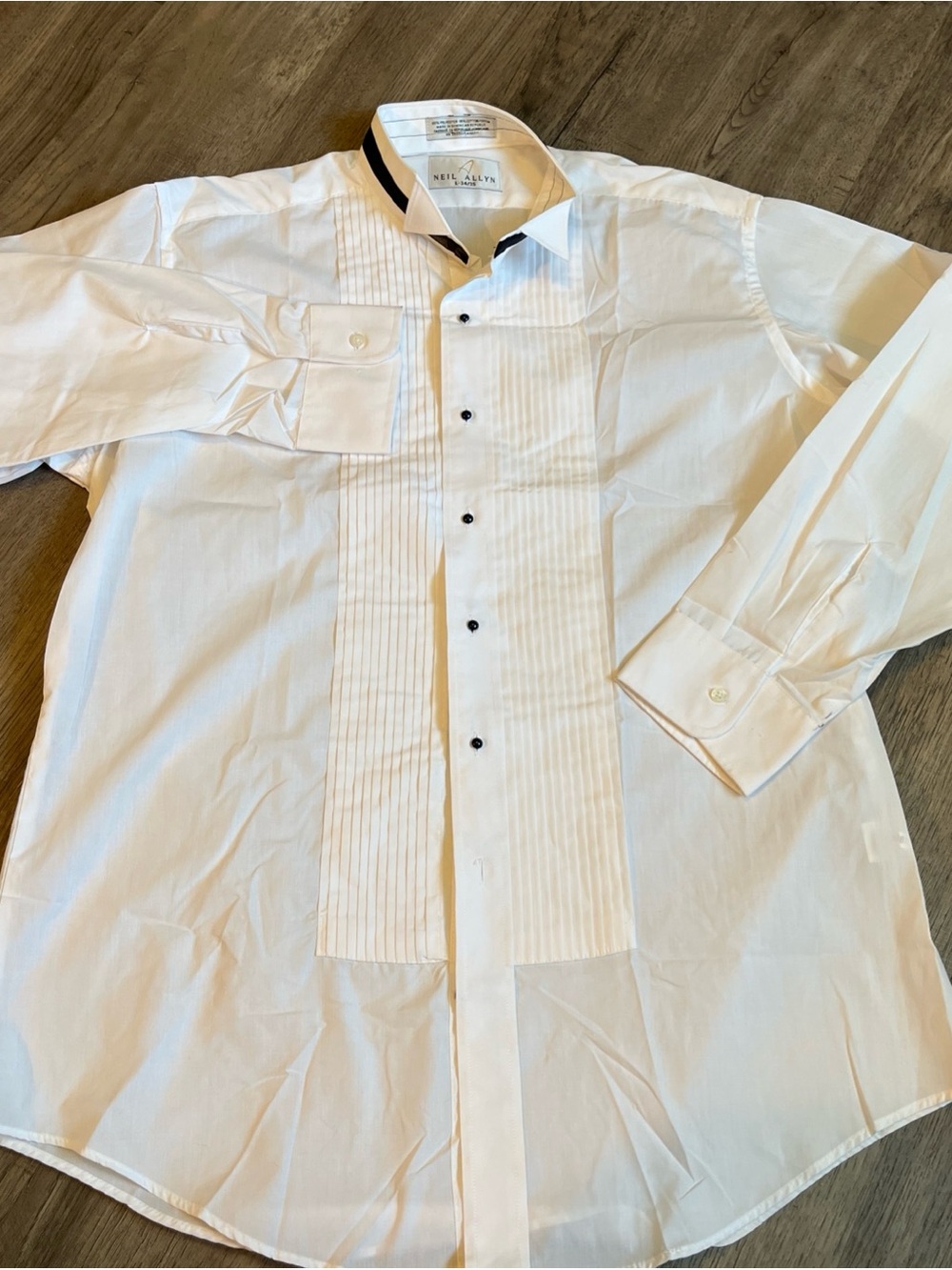 Men's White Pleated Front Tuxedo Shirt L